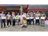 Atlet Angkat Berat dari SBC Terima Medali dari Wali Kota