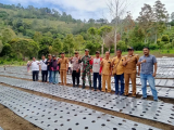 Babinsa Koramil 15/Dolok Pardamean Dukung Launching Program Ketahanan Pangan di Tigaras