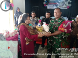 Babinsa Koramil Bosar Maligas Salurkan PMT untuk Balita di Ujung Padang