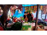 Babinsa Serbelawan Turun ke Pasar Pantau Harga Sembako Jelang Idul Adha 1447 H