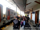 Babinsa Simalungun Siaga di Stasiun Bandar Tinggi, Pastikan Mudik Lebaran Aman dan Nyaman
