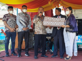 Bangun Gedung  HKBP Distrik XXXIII Barus Raya, Bupati Tapteng Serahkan Hibah Rp 1 M