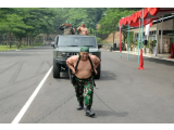 Brigjen TNI M. Andhy Kusuma Tinjau Gladi Upacara dan Atraksi Peringatan HUT  ke‑75 Kodam IV/Diponegoro