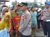 Brimob Polda Sumut Amankan Eksekusi Bangunan di Medan Deli, Hadapi Aksi Penolakan Warga