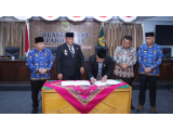 Bupati Dairi Tandatangani Nota Kesepakatan KUA-PPAS APBD 2026 Bersama DPRD