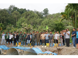 Bupati Taput dan Dandim 0210 Tinjau Pembangunan Jembatan Pascabencana di Purbatua
