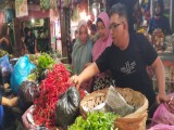 Harga Daging Ayam dan Cabe Mahal, Diprediksi Naik Lagi
