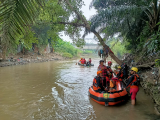 Ibu Lempar Anak ke Sungai, Dua Hari Belum Ditemukan