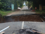 Jalan Penghubung Tanah Jawa - Hatonduhan Putus, Pemerintah Diminta Respon Cepat