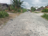 Jalan Rusak Telan Korban, Warga Hatonduhan Minta Bupati Tepati Janji