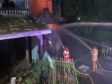 Kebakaran di Jalan Patuan Anggi, Warga Heboh