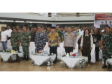 Pj Bupati Tapteng dan Unsur Forkopimda Ikuti Apel Sinergi Melalui Zoom Meeting