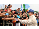 Ribuan Buruh Padati Monas, Suara Aspirasi Menggema, Doa dan Harapan Mengalir untuk Presiden Prabowo