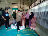 Syarfi Hutauruk Sambangi Keluarga Kapal Tenggelam di Sorkam