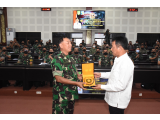 Wali Kota Batam Berikan Pembekalan Kepada Perwira Siswa Dikreg LXII Seskoad.
