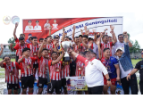 Wali Kota Gunungsitoli Saksikan Final Piala PSSI dan Serahkan Penghargaan kepada Para Juara