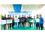 Wali Kota Medan Salurkan Bantuan Beras dan Asuransi Nelayan di Marelan