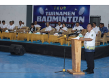 Wali Kota Wesly Silalahi Secara Resmi Membuka Turnamen Badminton KONI Cup Piala Kapolres Pematangsiantar 2025