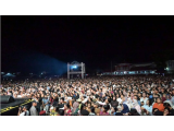 Warga Tapteng Padati Lapangan Pandan, Tapteng Fest 2025 Sukses Guncang Malam Hiburan Rakyat