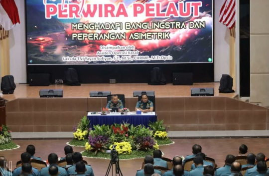 Acara pembekalan dalam kegiatan Safari Binkorps Pelaut dan Teknik TA 2025. (Foto: Dispen AL)