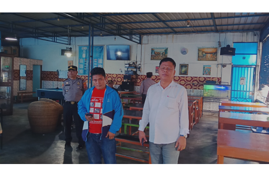 Kapolsek Saribudolok AKP N Manurung, rt dan stakeholder turun mengecek dugaan perjudian
