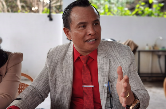 Kuasa hukum Eryta Ambarita, Poltak Silitonga. (Foto: Opsi/Fernandho Pasaribu)