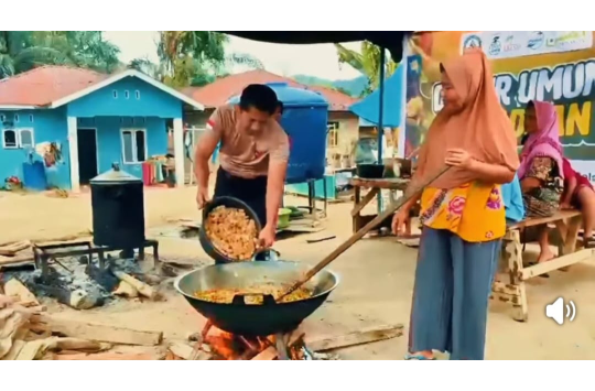 Brimob Batalyon C Kawal Pembangunan 252 Huntara di Batang Toru, Jalan Desa Garoga Kembali Mulus