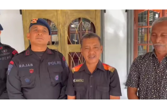 ﻿Brimob Sumut Hadirkan Senyum di Jumat Berkah: Ribuan Paket Sembako Dibagikan untuk Warga Medan