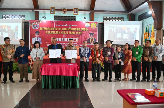 Bupati Humbahas dan UNIKA Santo Thomas Teken MoU, Perkuat SDM hingga Pembangunan Daerah