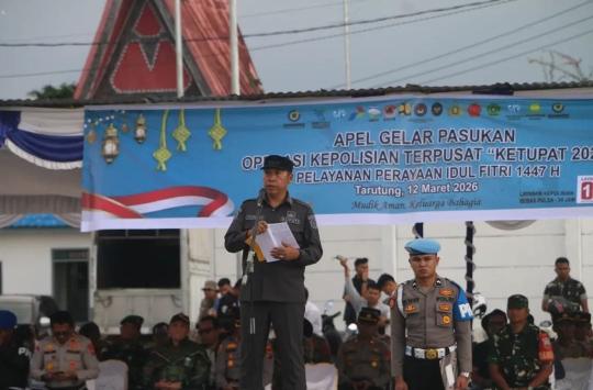 Bupati Taput Pimpin Apel Operasi Ketupat 2026 di Tarutung, Siagakan Pengamanan Mudik Idul Fitri