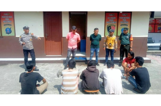 6 orang pak ogah yang berhasil diamankan (Foto: Pemko Medan)