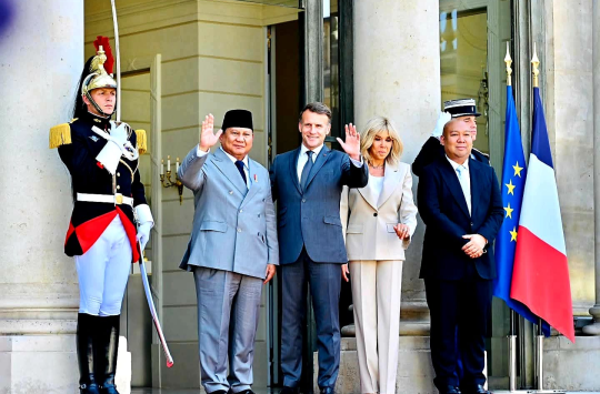 Disambut Megah di Paris, Kunjungan Kenegaraan Prabowo Perkuat Investasi dan Pertahanan RI–Prancis