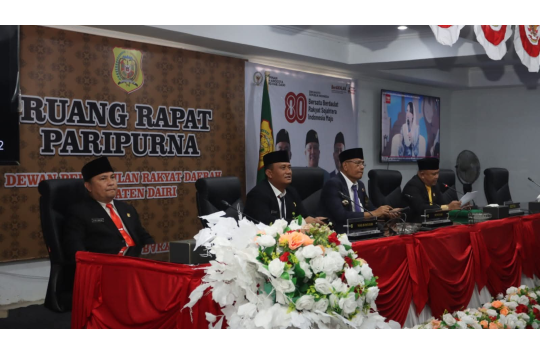 Bupati dan Wakil Bupati Hadiri Sidang Paripurna DPRD Mendengarkan Pidato Presiden RI