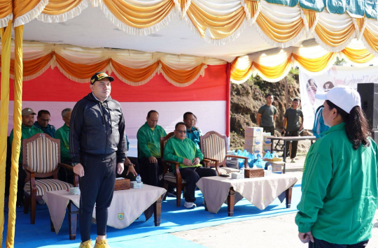Bupati Pakpak Bharat Memimpin Upacara Haornas ke 42