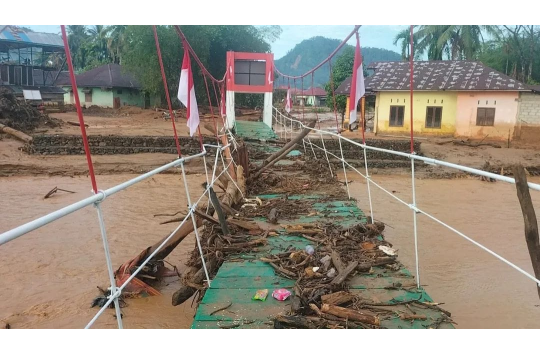 Hujan Deras, Jembatan Gantung Perintis Garuda Tapanuli Tengah Alami Kerusakan, Masih Bisa Dilalui