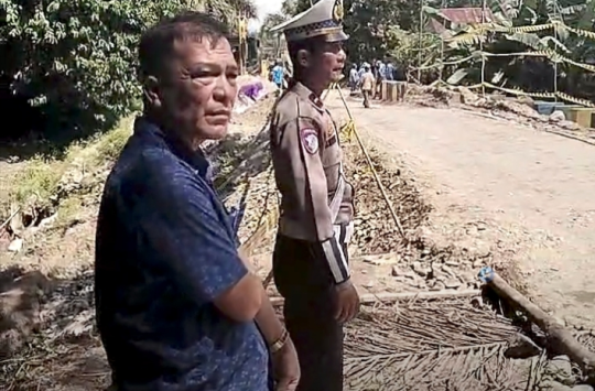 Kondisi jalan yang terputus di Tanah Jawa telah dapat dilalui