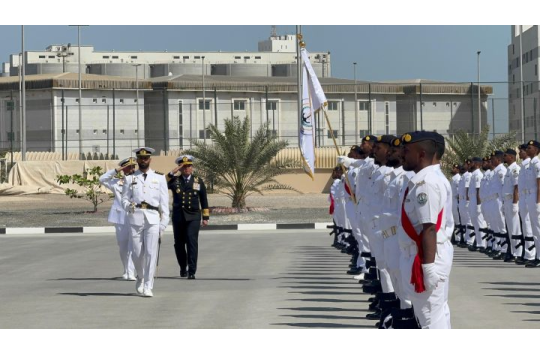 Kasal Laksamana TNI Dr. Muhammad Ali saat berkunjung ke Markas Angkatan Laut UEA, Mina Zayed Port, Abu Dhabi