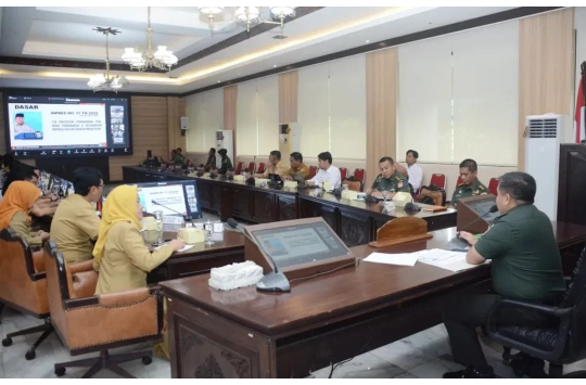 Kasdam IV/Diponegoro Pimpin Evaluasi Percepatan Koperasi Merah Putih se-Jawa Tengah