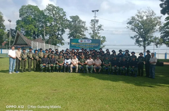 Pelatihan Bimbingan Mental dan Fisik (Bintaljas)" khusus bagi calon asisten kebun PT Eastern Sumatera Indonesia. (foto: Pendim 0207/SML)