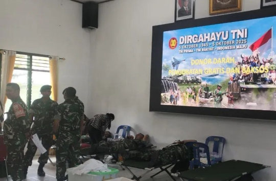 Dalam rangka HUT ke-80 TNI, Kodim 0210/ TU mengelar donor darah. (Foto: Pendim0210/TU)