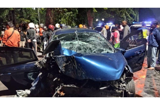 Kondisi mobil usai mengalami kecelakaan