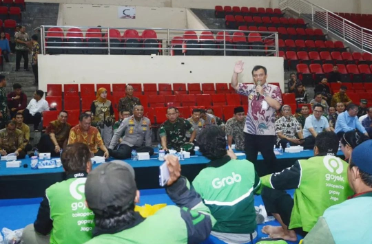Pangdam IV/Diponegoro, Mayjen TNI Achiruddin, menghadiri acara Ngobrol Bareng (Sarasehan) bersama ribuan mitra Ojo) danASK se kota Semarang