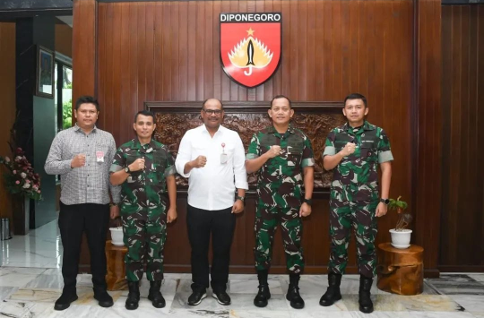 Mayjen TNI Achiruddin, S.E., M.Han., menerima kunjungan audiensi dari Tim