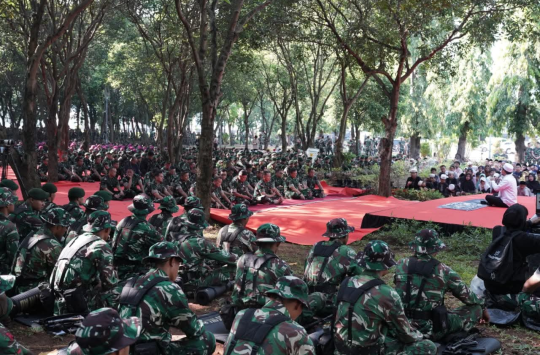 Acara doa istighosah ribuan prajurit TNI di kawasan Monas, Jakarta Pusat. (Foto : Puspen TNI)