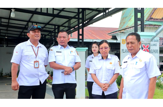 Pasca Lebaran, Wakil Bupati Dairi Sidak ASN: Disiplin Tak Boleh Ikut Libur!