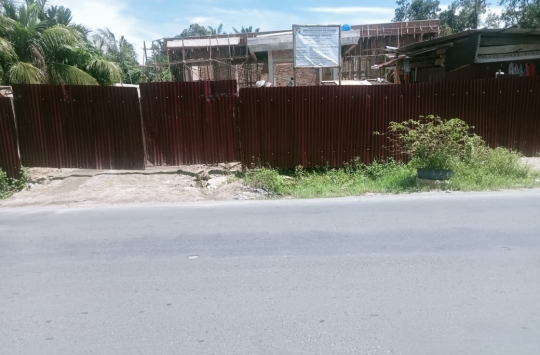 Proyek pembangunan Kantor Camat Tanah Jawa disoroti warga