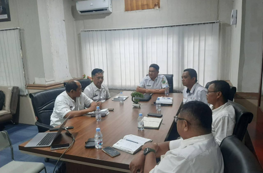 Rapat koordinasi bersama Pemkab Pakpak Bharat dan perwakilan UPT PUPR Doloksanggul (foto; Diskominfo Humbahas)