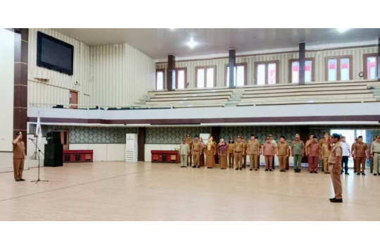 Pemkab Tapteng saat menggelar Apel Pagi Gabungan yang melibatkan seluruh ASN.