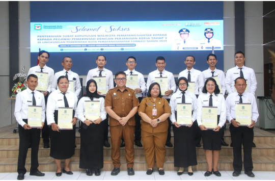 Acara penyerahan SK  kepada 14 orang tenaga teknis PPPK Pemko Pematangsiantar formasi tahun 2024 (Foto: Pemko P.siantar)