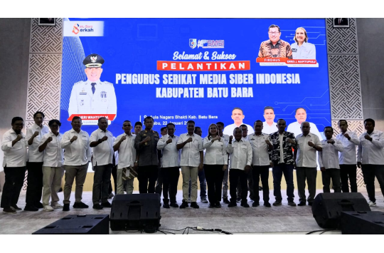Pengurus SMSI batu bara saat foto bersama (Foto istimewa)